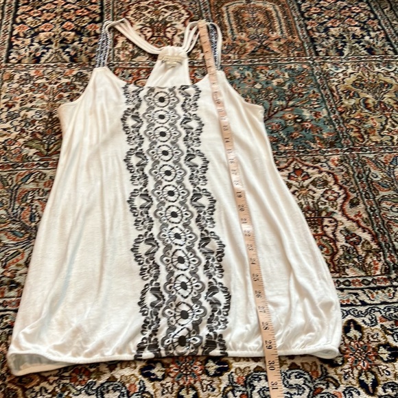 Super fun cream w/ grey pattern with grey beads and race back w/ beaded straps - Picture 9 of 15